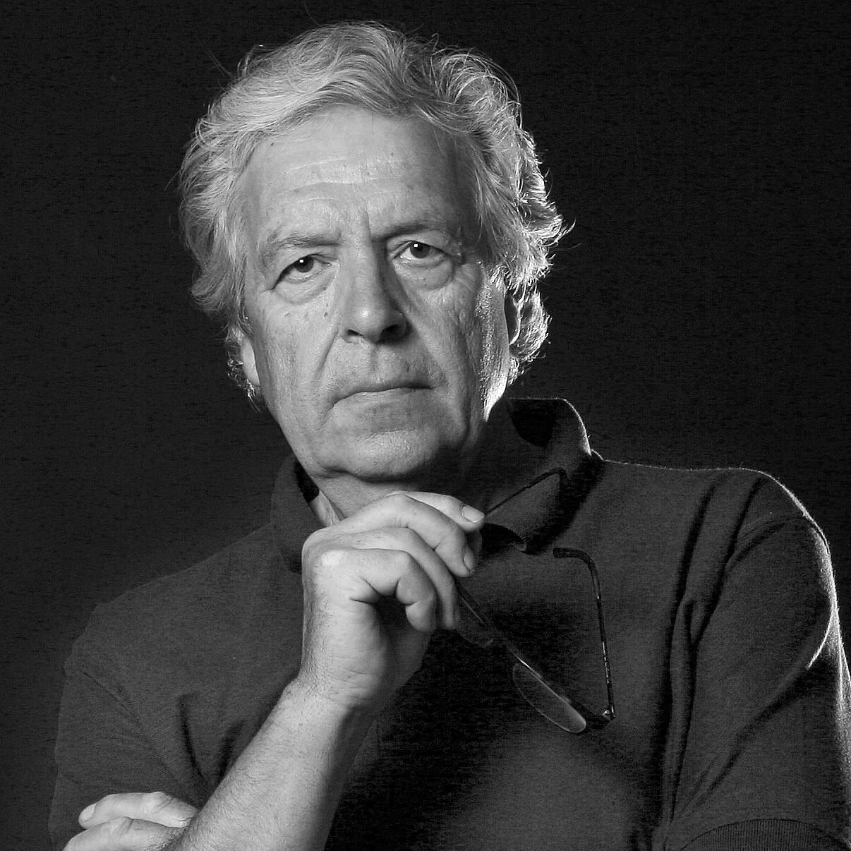 About augusto soares